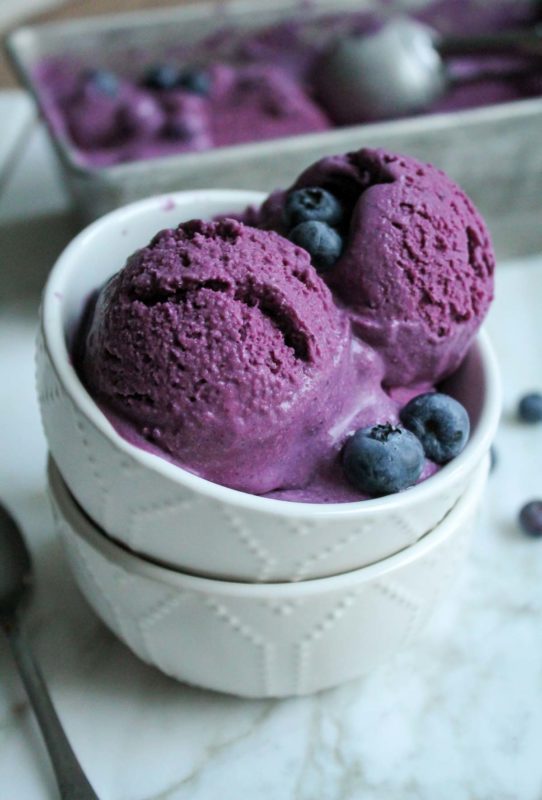 Fresh Blueberry Coconut Ice Cream | katiebirdbakes.com