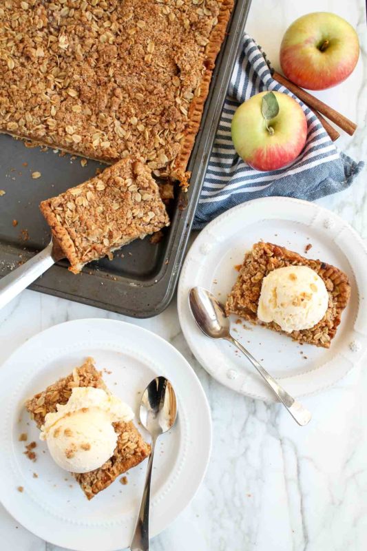 Apple Crumble Slab Pie | katiebirdbakes.com