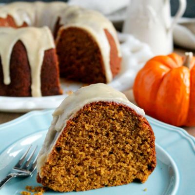 Spiced Pumpkin Bundt Cake | katiebirdbakes.com