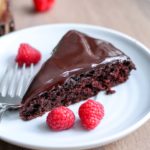 Single Layer Chocolate Cake with Chocolate Ganache | katiebirdbakes.com