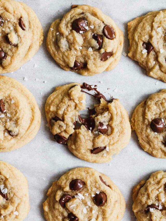 The Easiest Chocolate Chip Cookies