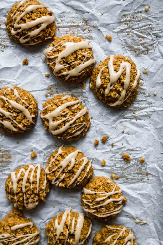 Healthy Pumpkin Oatmeal Cookies: gluten-free and vegan | katiebirdbakes