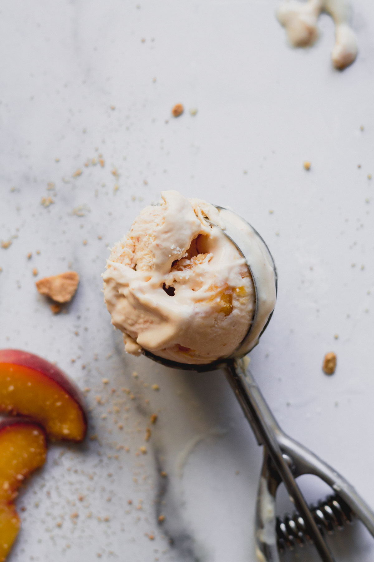No-Churn Peach Ice Cream | katiebirdbakes