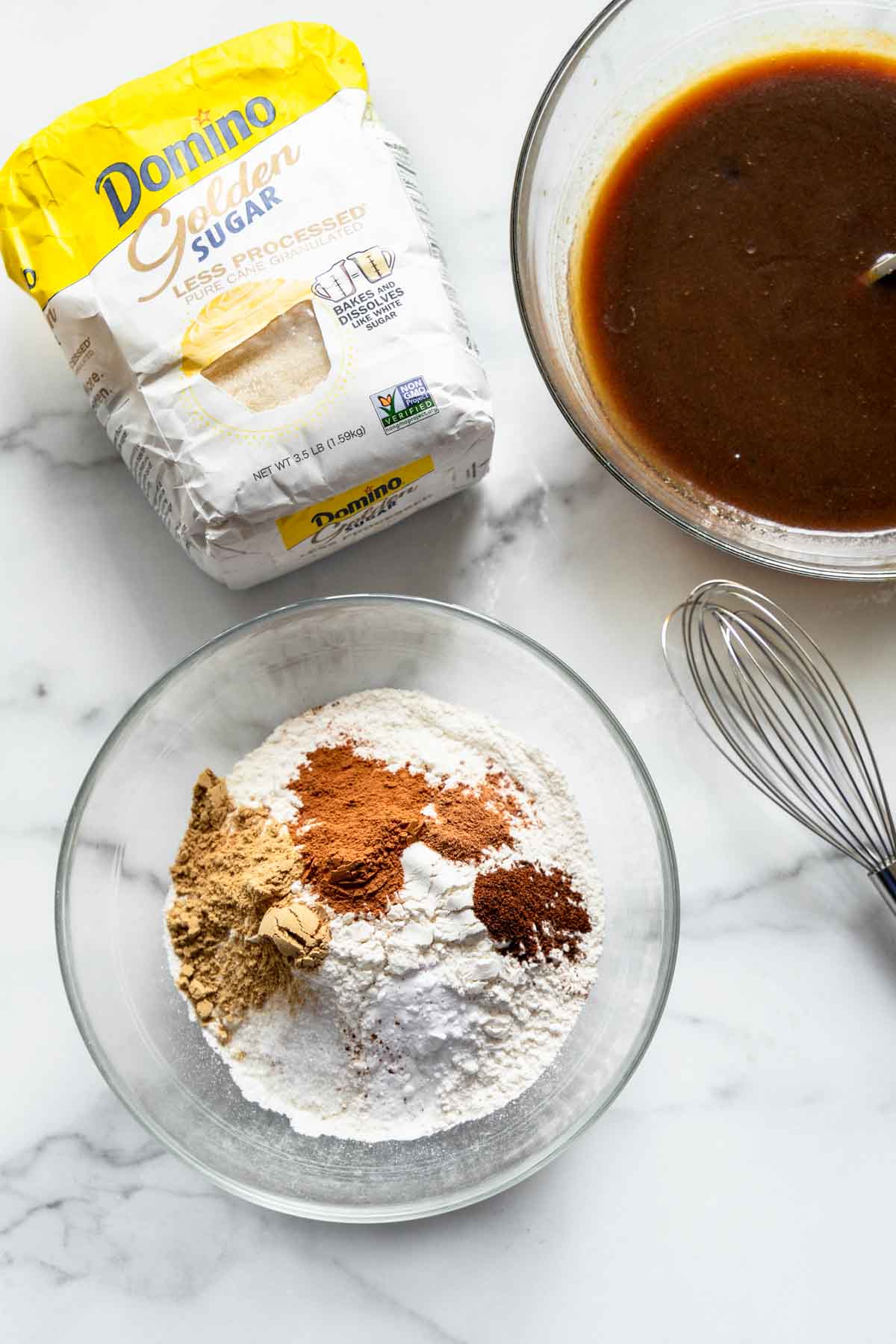 Gingerbread cake with cream cheese frosting ingredients