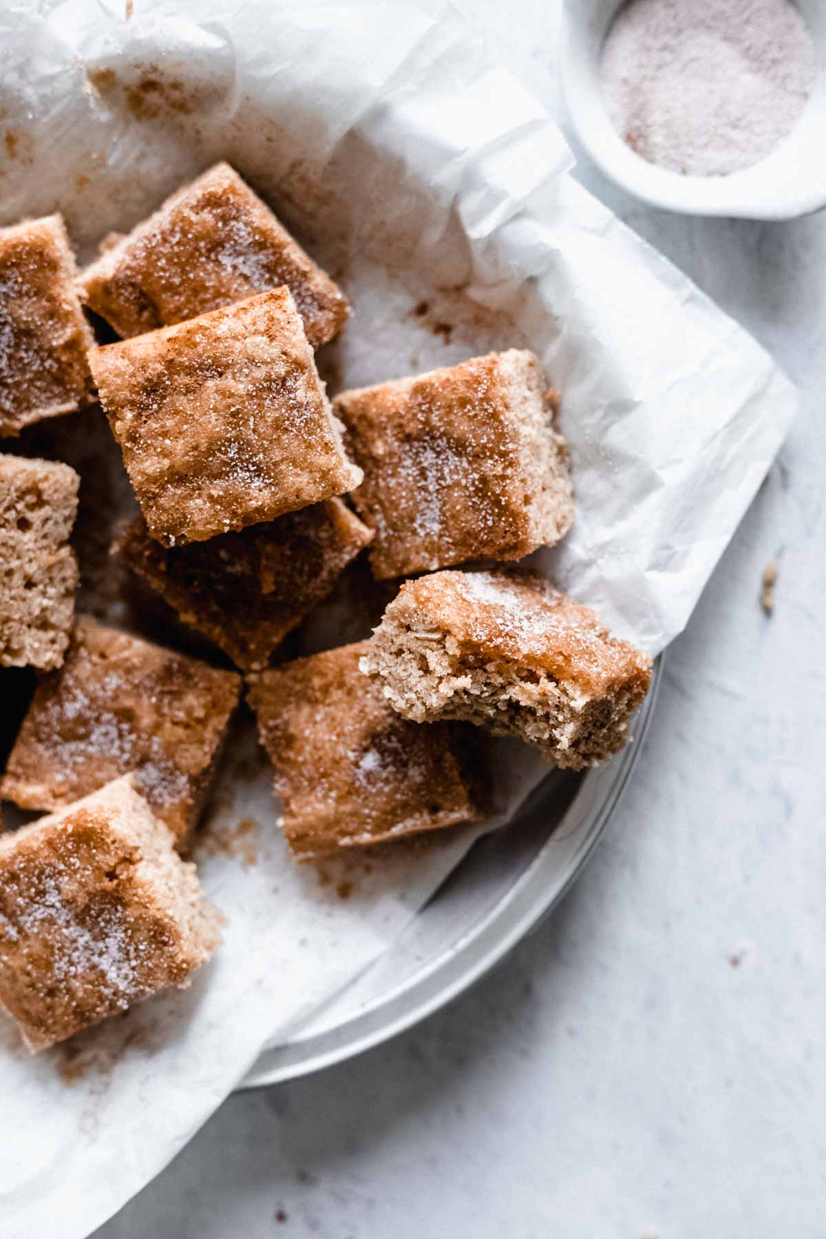 Apple Cider Blondies: soft, warmly spiced, full of apple cider flavor!